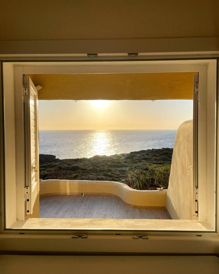 Villa Antioco Cala Sapone Екстериор снимка